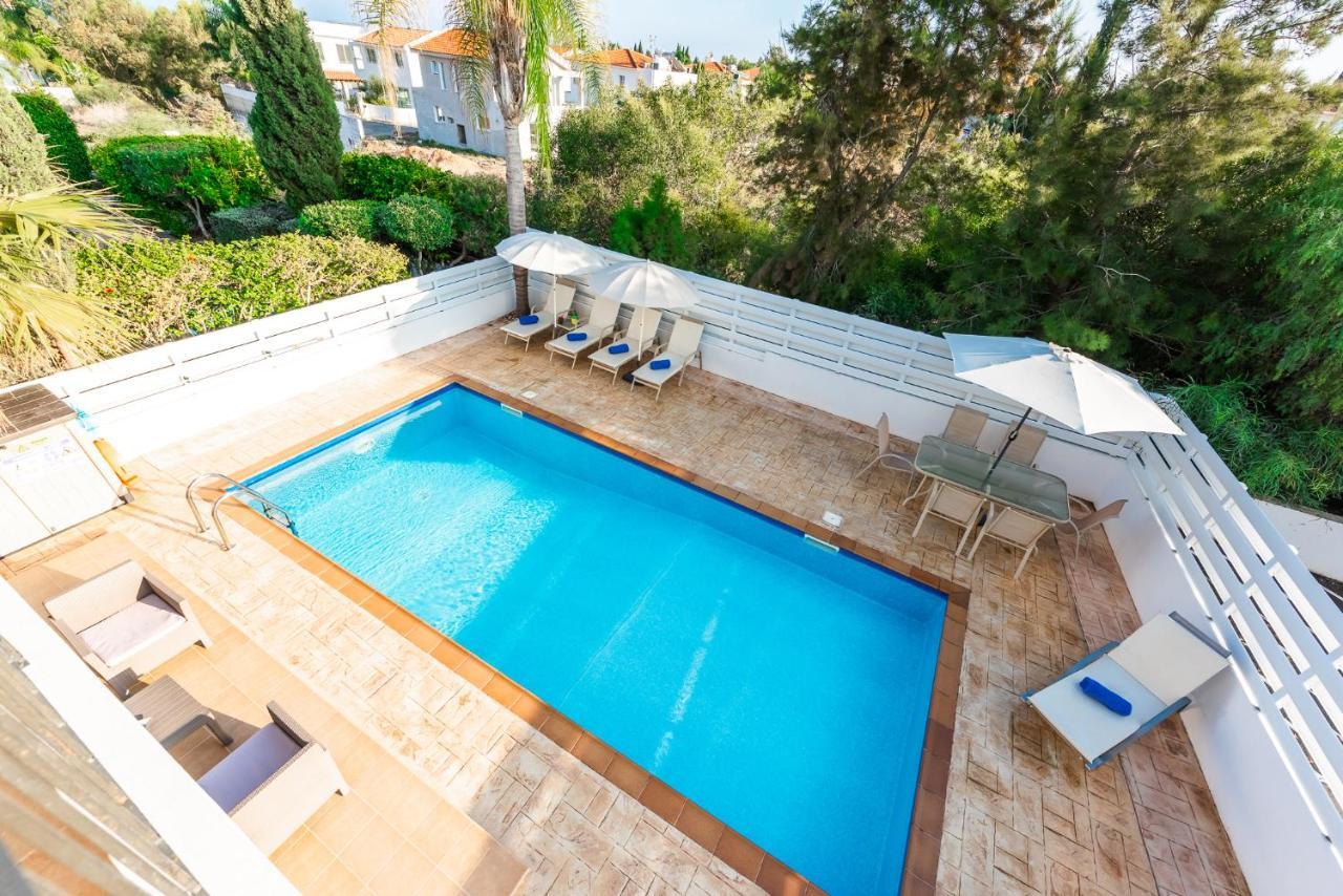 Villa Palm Breeze By Ezoria Villas Protaras Exterior photo